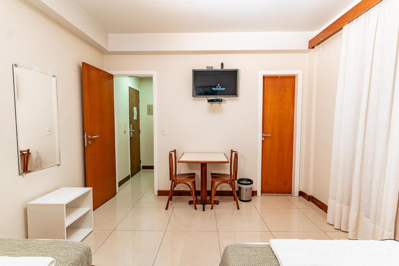 Hotel Champagnat 3*